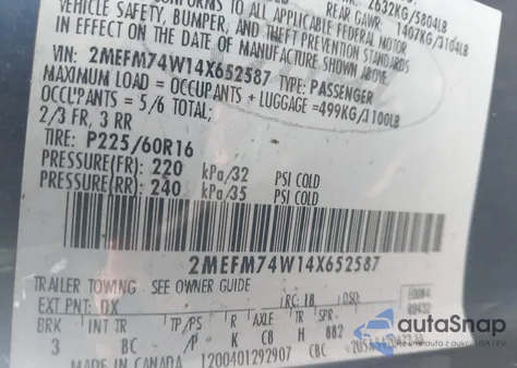 2004 Mercury Grand Marquis Gs z USA, uszkodzony, nr VIN 2MEFM74W14X652587